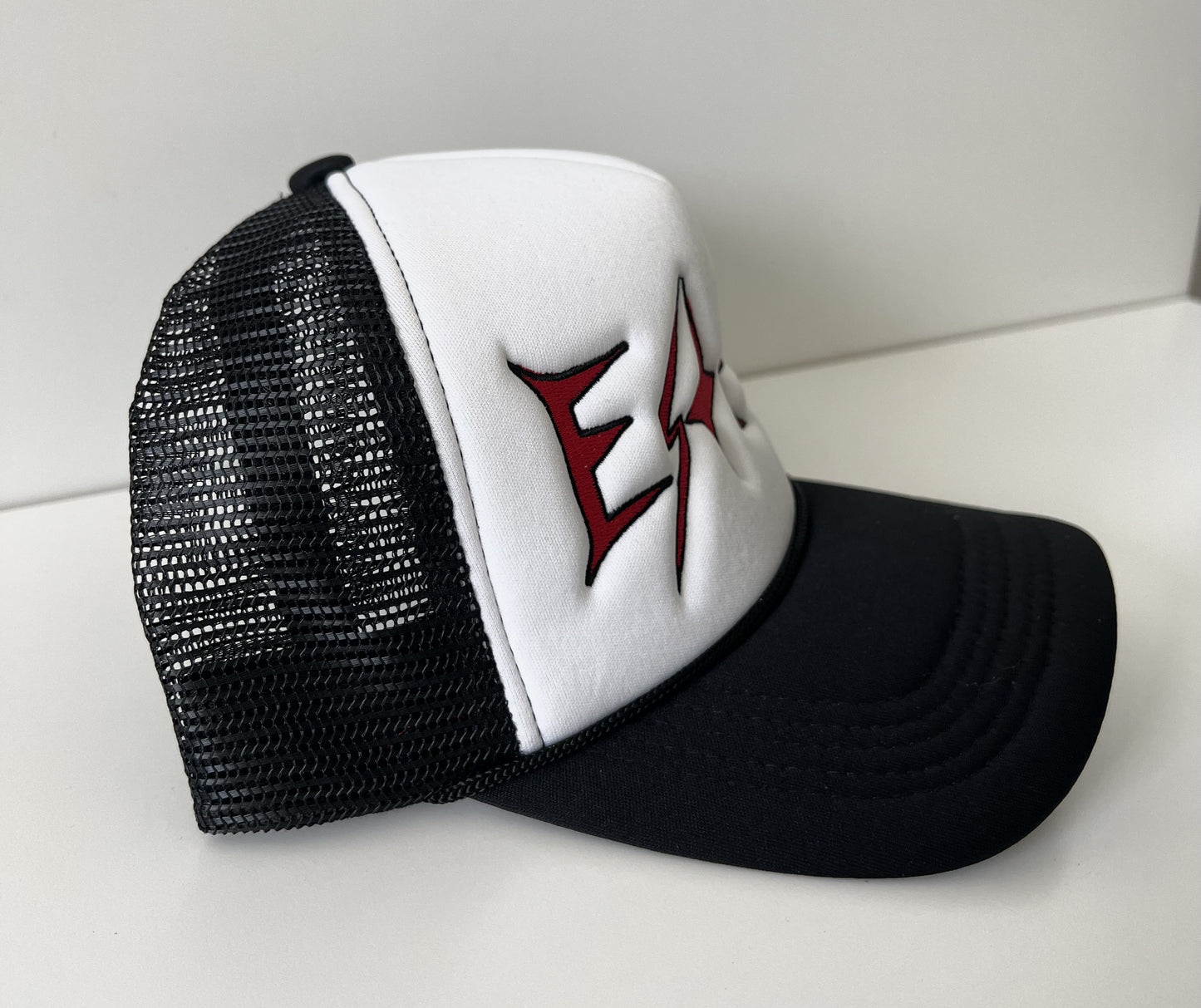 ESTEVIE FOAM HAT